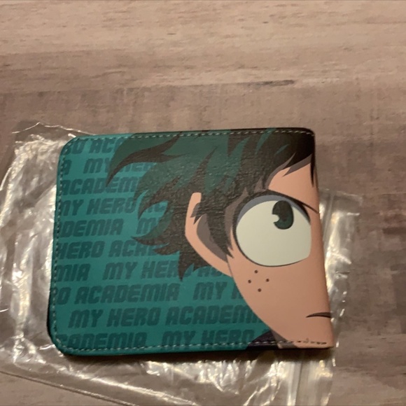 MY HERO ACADEMIA WALLET - Picture 3 of 5